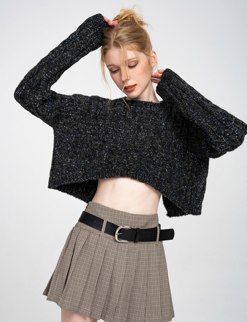 Cropped Rear High-split Cable-knit Sweater